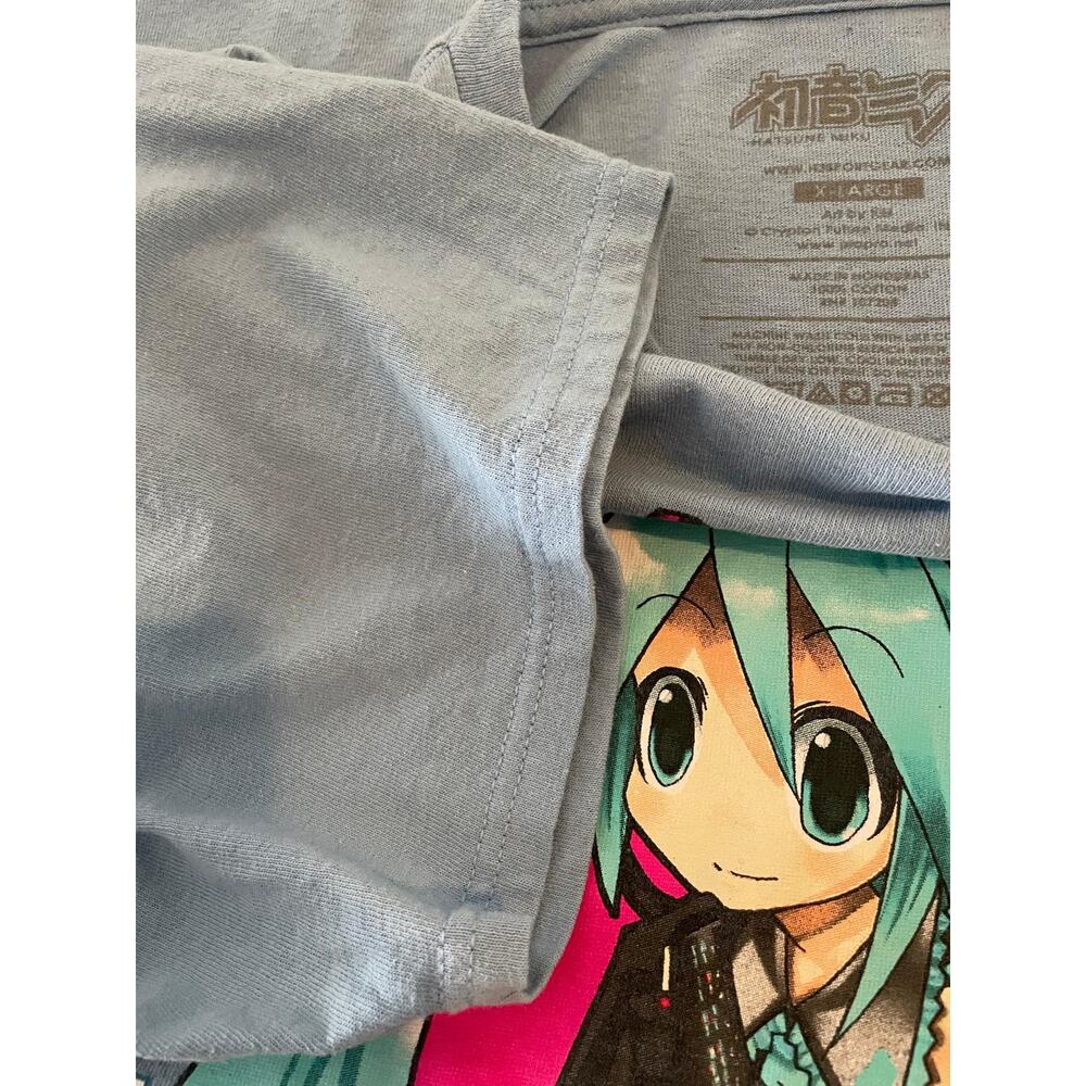 Hatsune Miku Chibli Print Tee Size XL - Picture 5 of 5